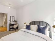 3 bed flat for sale