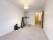 3 bed flat for sale