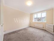 3 bed flat for sale