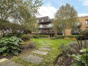 3 bed flat for sale