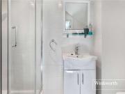 3 bed flat for sale