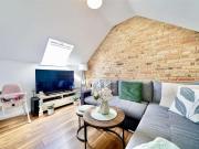 3 bed flat for sale
