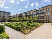 3 bed flat for sale
