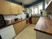 3 bed flat for sale
