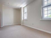 3 bed flat for sale