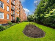 3 bed flat for sale