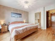 3 bed flat for sale