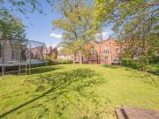 3 bed flat for sale