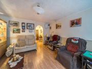 3 bed flat for sale