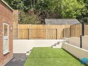 3 bed flat for sale