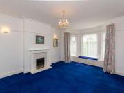 3 bed flat for sale