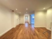 3 bed flat for sale