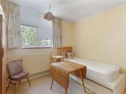 3 bed flat for sale