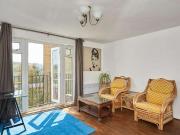 3 bed flat for sale