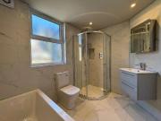 3 bed flat for sale