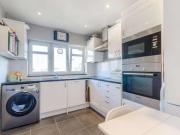 3 bed flat for sale