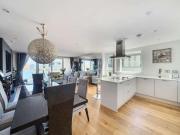 3 bed flat for sale