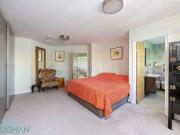 3 bed flat for sale
