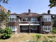 3 bed flat for sale