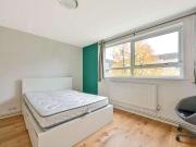 3 bed flat for sale