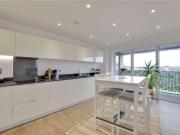 3 bed flat for sale