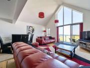 3 bed flat for sale
