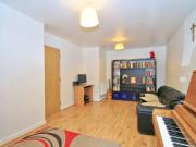 3 bed flat for sale