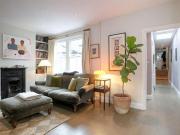 3 bed flat for sale