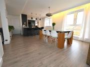 3 bed flat for sale 3 bed flat for sale