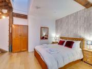 3 bed flat for sale