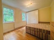 3 bed flat for sale