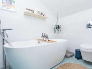 3 bed flat for sale