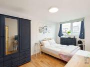 3 bed flat for sale