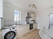 3 bed flat for sale