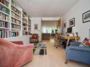 3 bed flat for sale