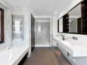 3 bed flat for sale