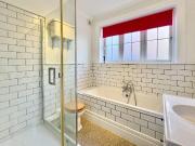 3 bed flat for sale
