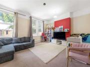3 bed flat for sale