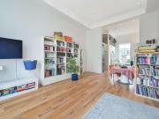 3 bed flat for sale