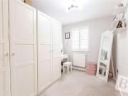 3 bed flat for sale
