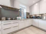 3 bed flat for sale