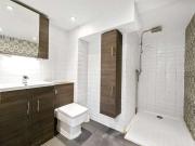 3 bed flat for sale
