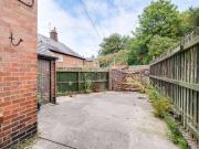 3 bed flat for sale