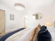 3 bed flat for sale