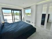 3 bed flat for sale