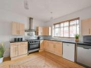3 bed flat for sale