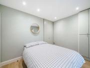 3 bed flat for sale