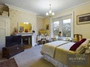 3 bed flat for sale