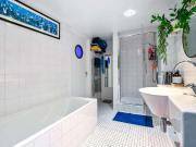 3 bed flat for sale 3 bed flat for sale