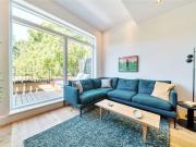 3 bed flat for sale